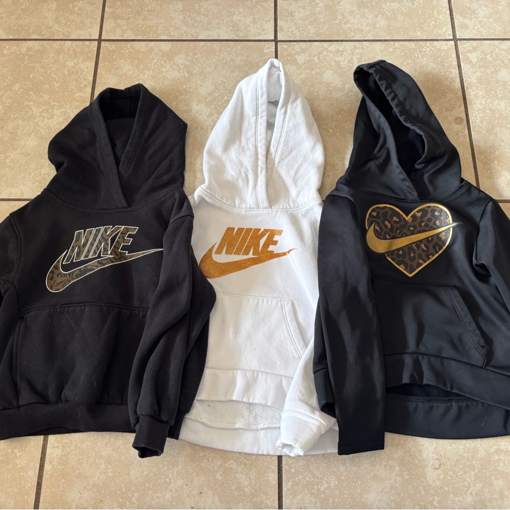 3 Girls Nike Hoodies, size 4/XS